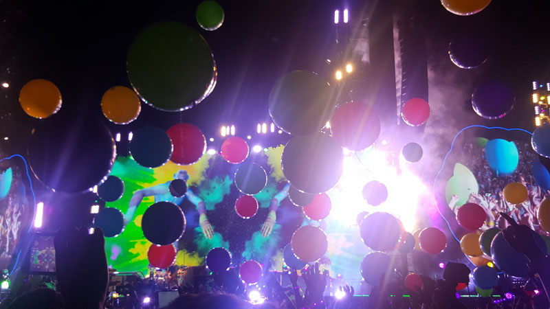 Coldplay - Dekorasi Balon Warna Warni